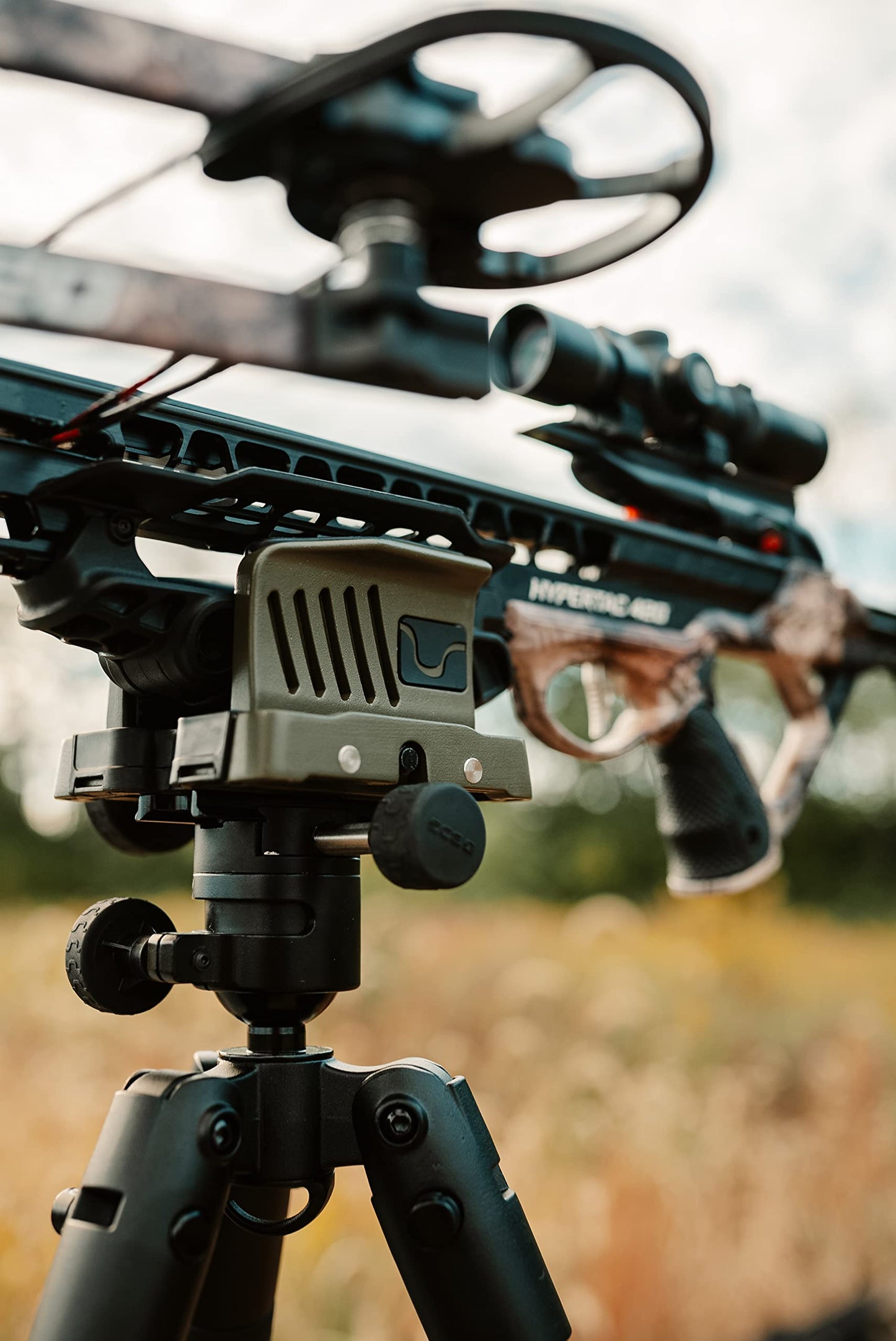 Heavy-Duty Camo Shooting Tripod – Aluminum Frame, 360° Clamp, Adjustable Legs, Bubble Level, Hands-Free Stability for Hunting